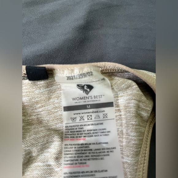 Woman’s Best Move Seamless set in Brown Grey Marl - Picture 5 of 7